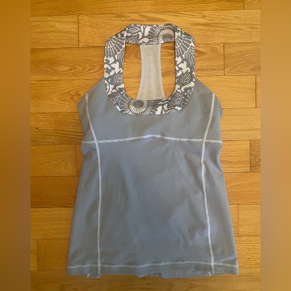Lululemon Women’s Gray Layered Sports Bra Scoop Neck Tank || Size: 6 - Picture 1 of 6